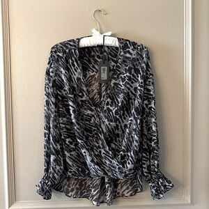 All Saints NWT Penny Ambient Crossover blouse in pale gray. Size Small